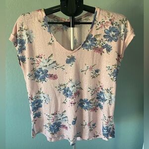 Bobeau Multicolor Floral V-Neck Blouse